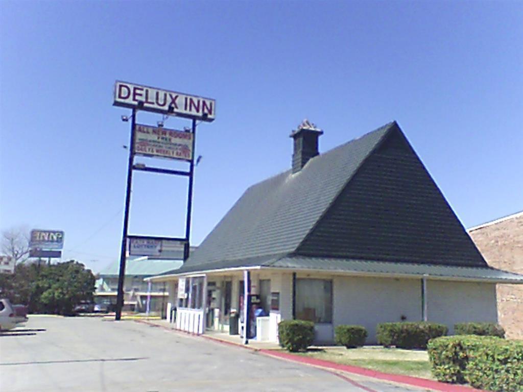 Delux Inn 메스키테 외부 사진